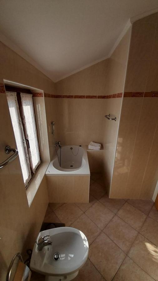 Vila Casa Mandula Rakotule Exteriér fotografie